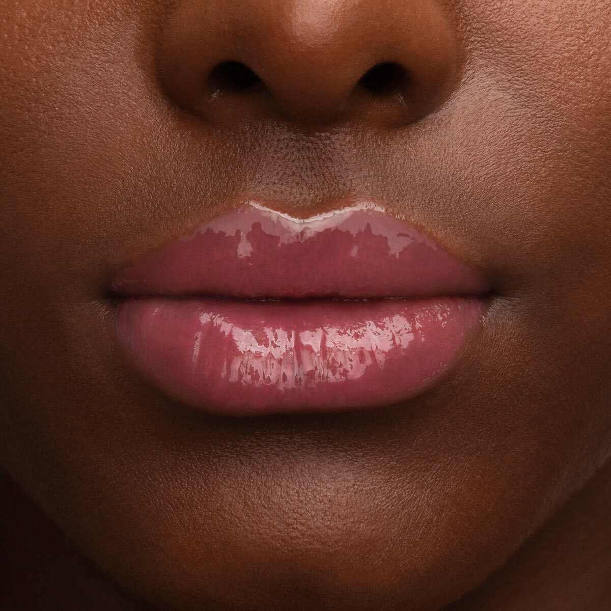 LIP INJECTION LIP GLOSS (BRILLO LABIAL)